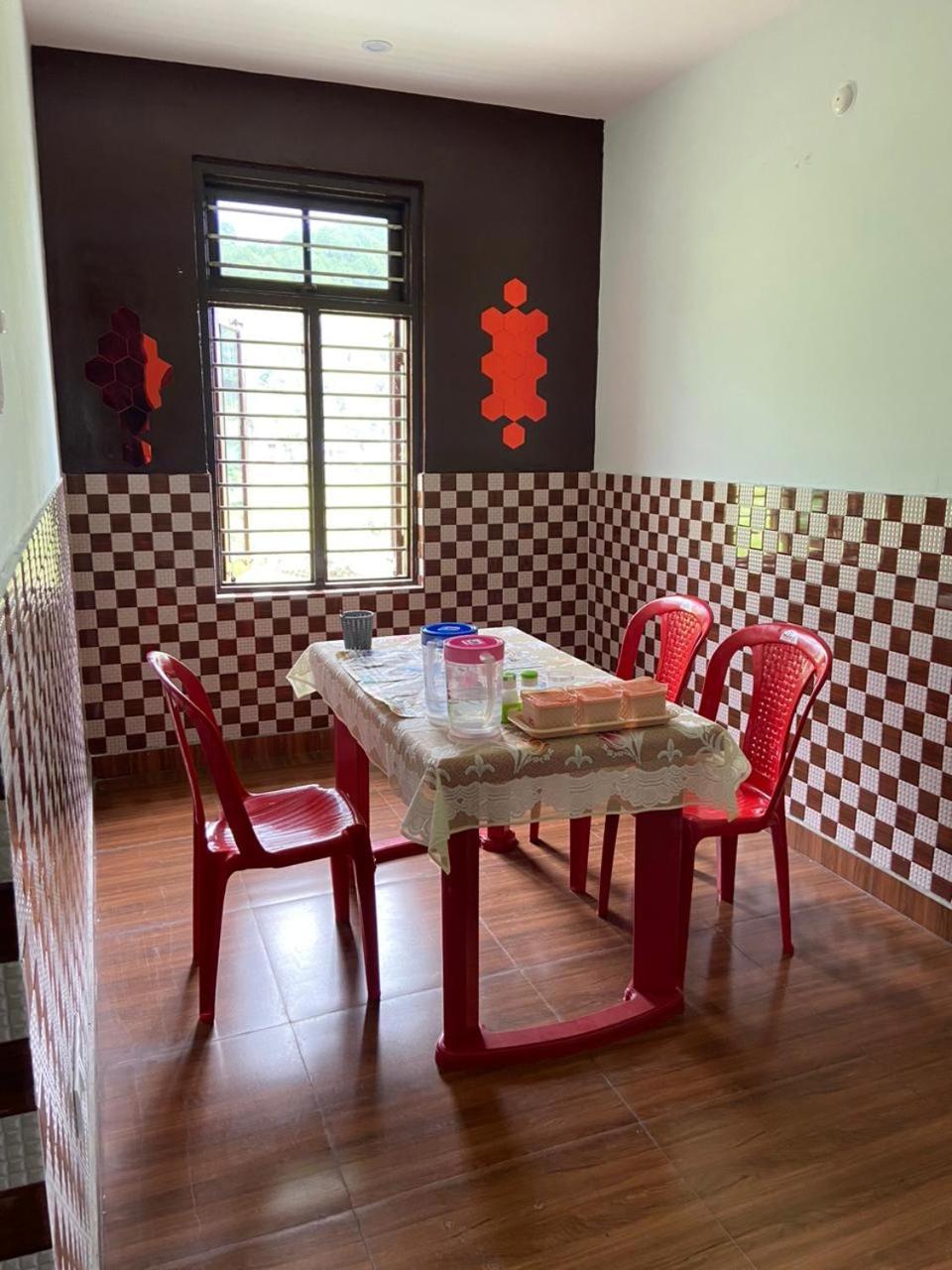 Homestay Palampur View Buitenkant foto